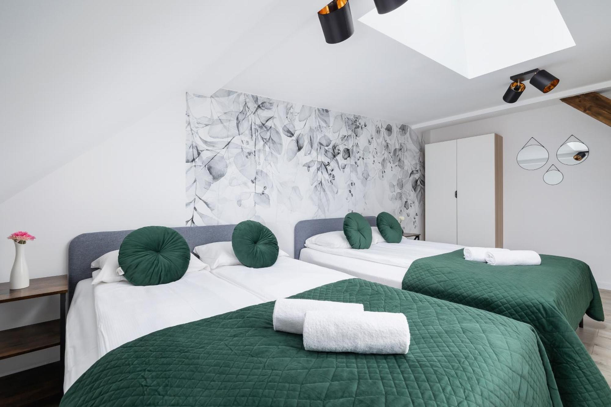 Cosy Apartments Kosciuszki Near The Main Train Station By Noclegi Renters Katowice Extérieur photo
